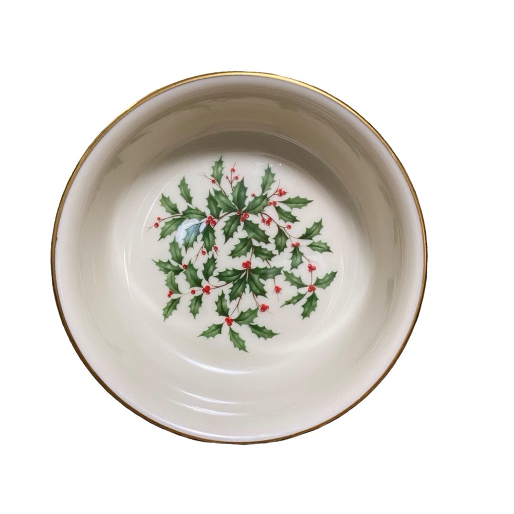 Vintage Lenox Special Holiday Presidential Holly Coupe Soup Bowl 
7.5 “ - Picture 7 of 9